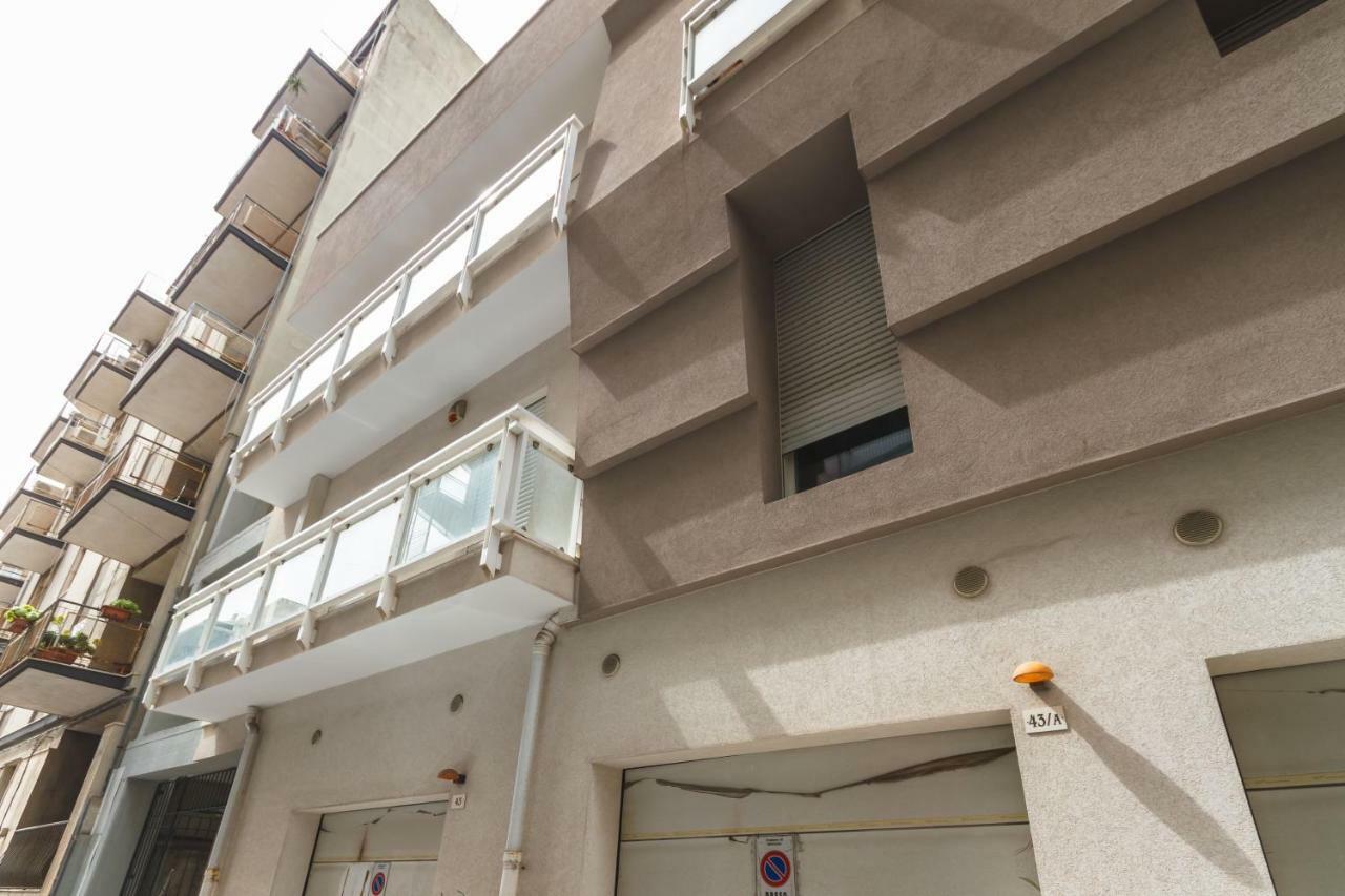 הוילה סירקוזה Teama Luxury Flat מראה חיצוני תמונה